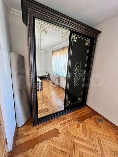 2-к. квартира, 40 м², 3/4 эт.