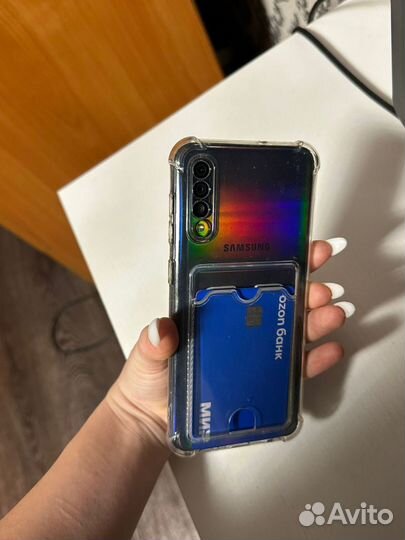 Samsung Galaxy A50, 4/64 ГБ