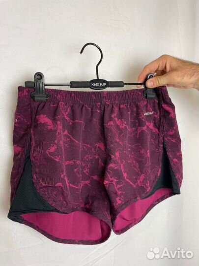 Спортивные вещи женские