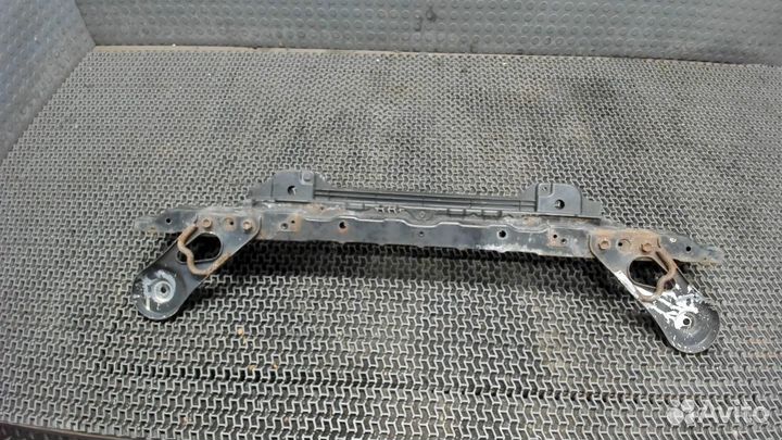 Балка под радиатор Suzuki Kizashi, 2011