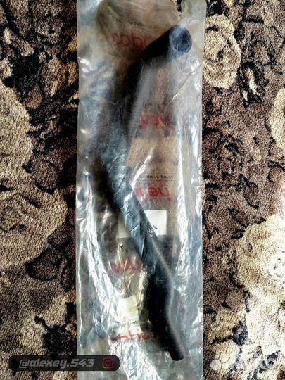 Новый Патрубок Радиатора 102869755 audi Volkswagen