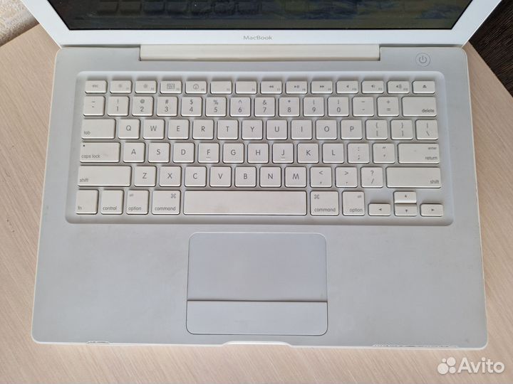 Apple MacBook 13