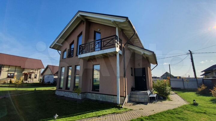 Коттедж 114 м² на участке 9 сот.