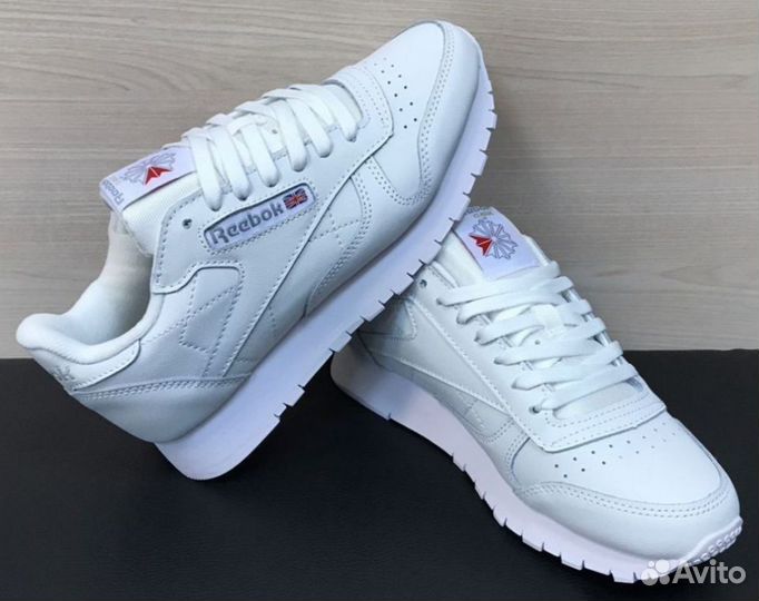 Reebok Classic кожа белые кроссовки размеры 39-42