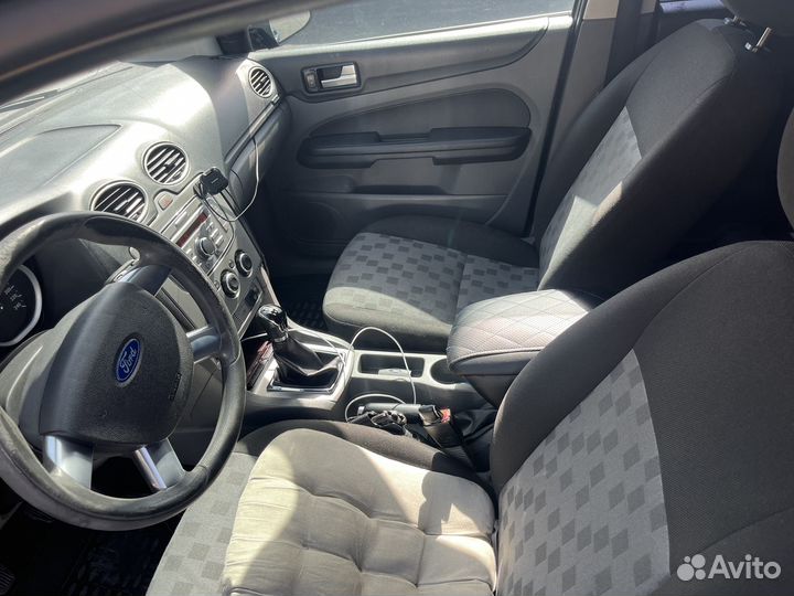 Ford Focus 1.6 МТ, 2009, 290 000 км