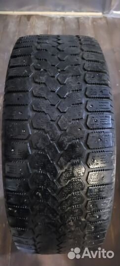 Yokohama Ice Guard F700Z 215/60 R16