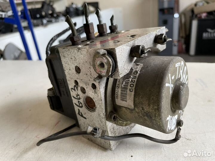 Блок ABS Nissan X-Trail T30 2001-2006