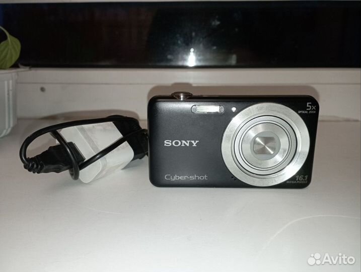 Компактный фотоаппарат Sony cyber shot DSC w 710