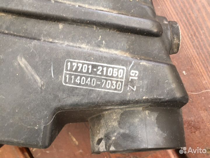 Корпус воздушного фильтра Toyota 1770021050