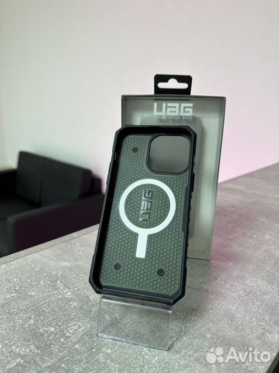 Оригинальный чехол UAG Pathfinder 14 Pro Max