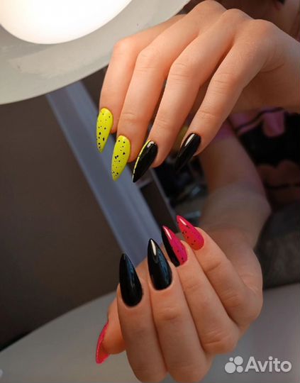 Наращивание ногтей