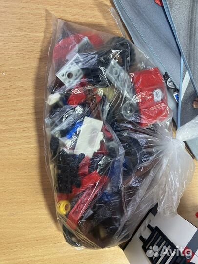 Lego City 60246 в идеальном состоянии