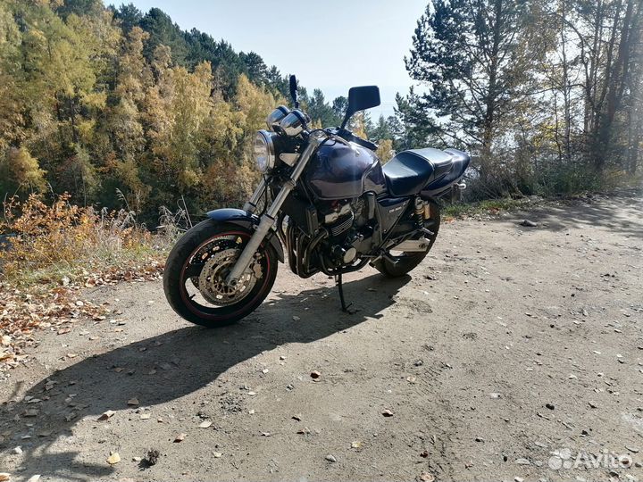 Honda cb 400