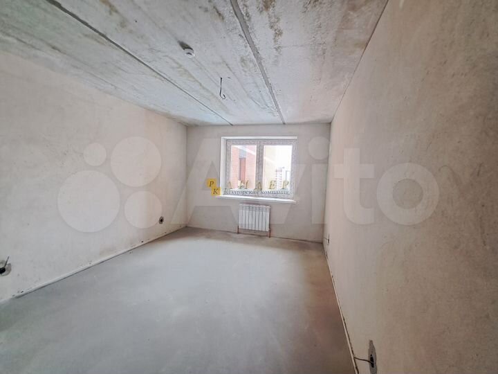 2-к. квартира, 64 м², 9/10 эт.