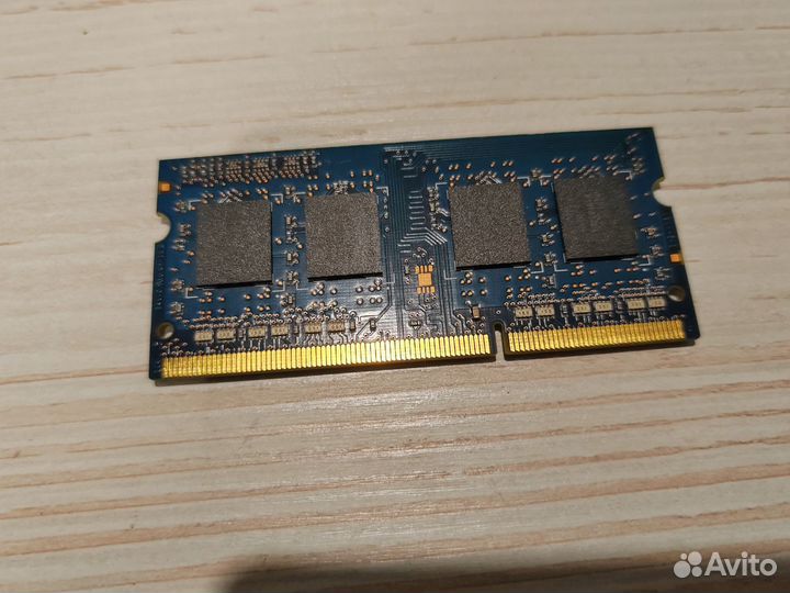 Оперативная память 2GB DDR3 1333MHz для ноутбука