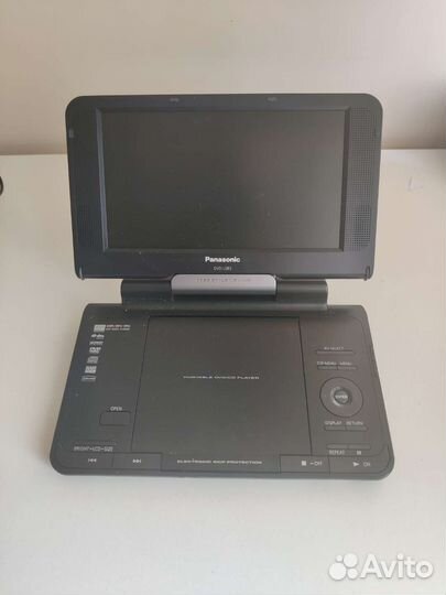 Портативный DVD плеер Panasonic DVD-LS83