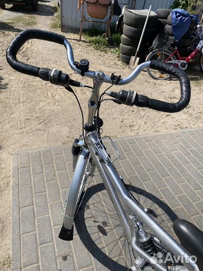 Дамский велосипед алюминиевый