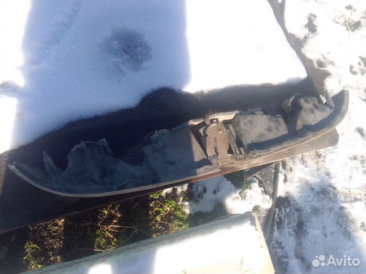 Противотуманные фары с поворотником Таета corona