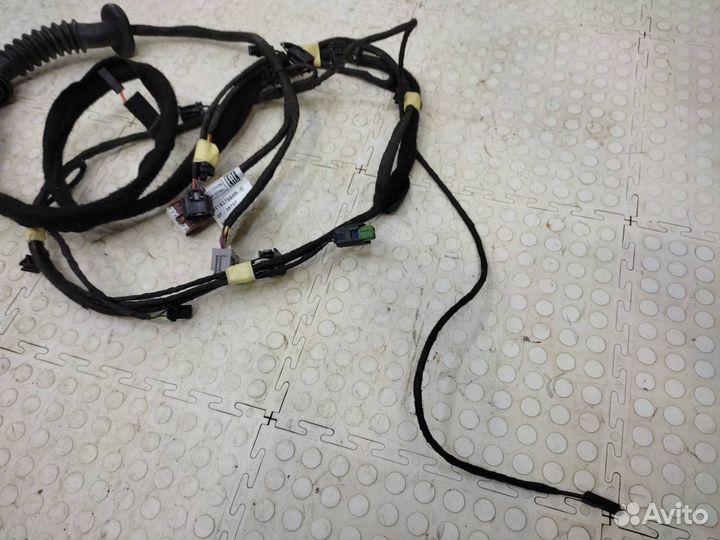 Проводка багажника левая Renault Arkana 2018