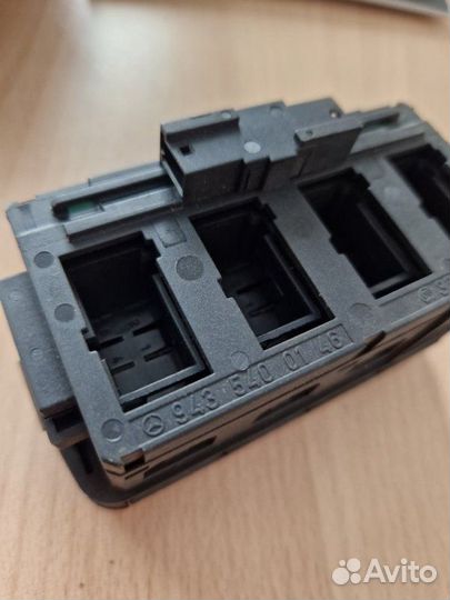 Блок кнопок Mercedes Benz Actros 2012