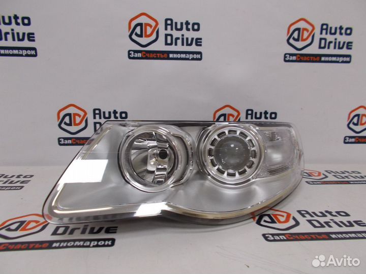 Фара галоген Фольксваген Туарег 07-10