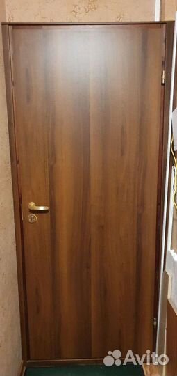 Дверь входная деревянная бу