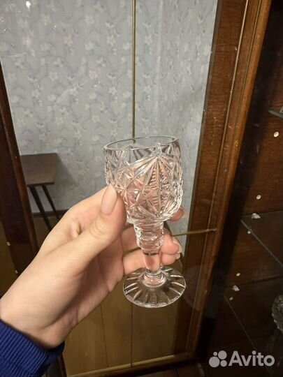 Хрустальные фужеры и рюмки