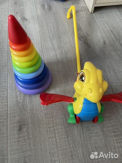 Пирамидка и каталка Дракончик