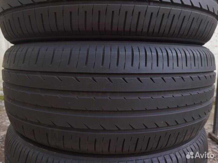 Toyo Proxes R52 215/50 R18 92V
