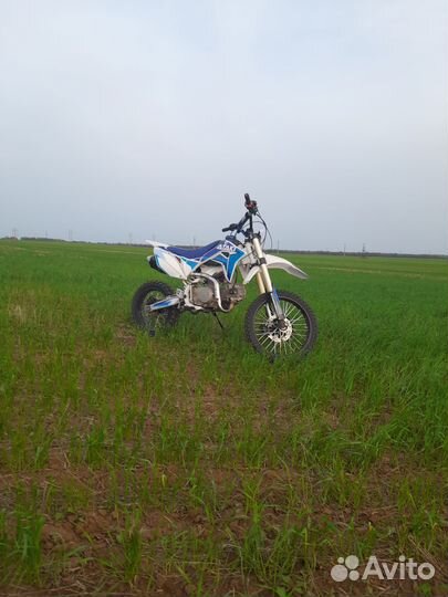 Продам питбайк