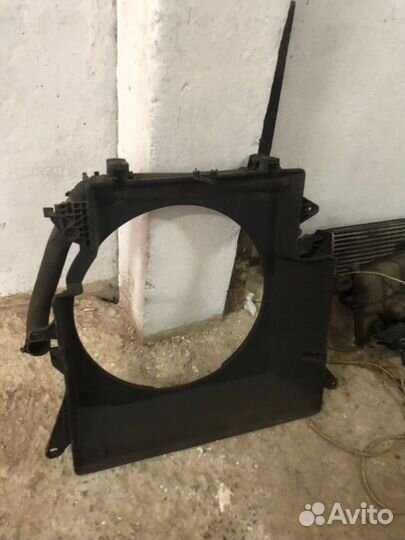 Диффузор передний Iveco Daily 4 3.0 D 2008