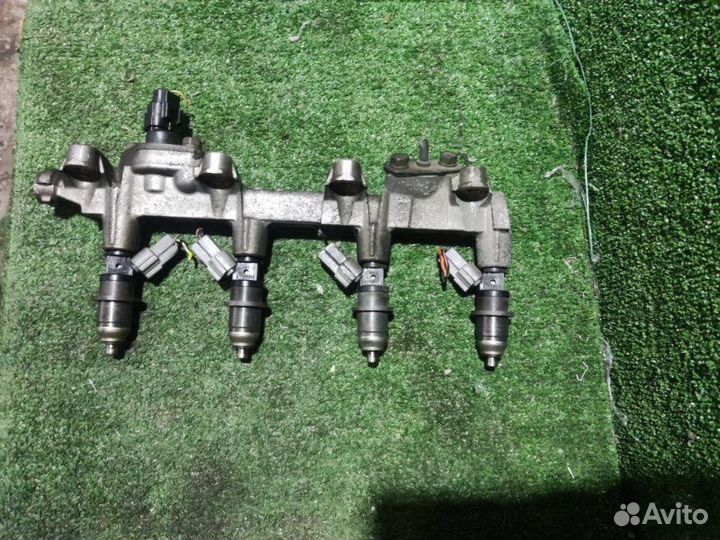 Форсунка, инжектор Mitsubishi Galant EA1A 4G63