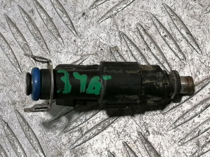 Форсунка двигателя Ford Focus 2005-2008