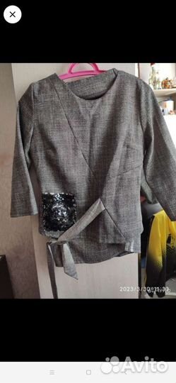 Костюм женский 42 размер