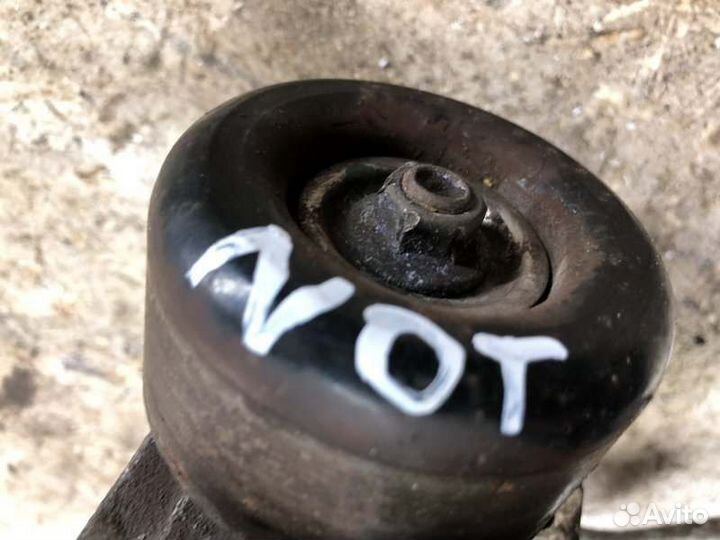 Кронштейн генератора Nissan Note 11 wagon HR16DE