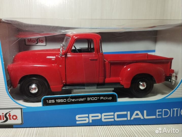Maisto 1:24 Ford F-1 Chevrolet 3100 pickup