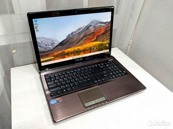 Мощный ноутбук Asus (Core i7)