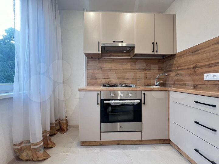 2-к. квартира, 51 м², 2/5 эт.