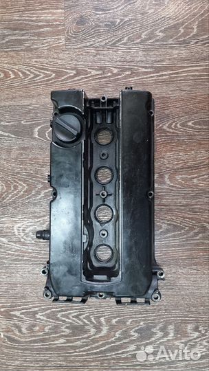 Крышка двигателя Opel Astra H