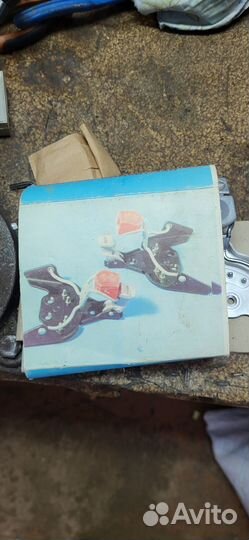 Крепления жесткие для спортивно- беговых лыж