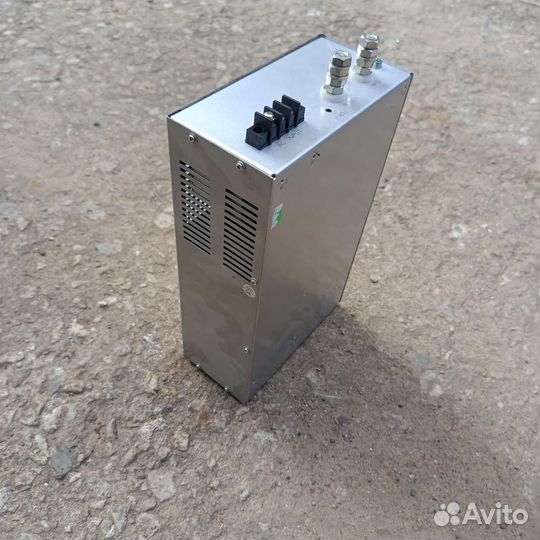 Блок питания HTS-2000-24