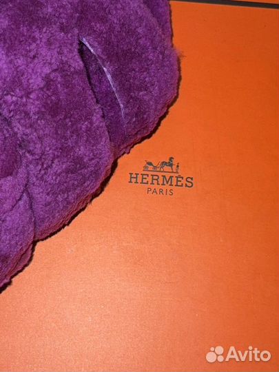 Пушистые тапочки hermes