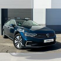 Volkswagen Passat 1.4 AMT, 2020, 81 000 км, с пробегом, цена 2 650 000 руб.