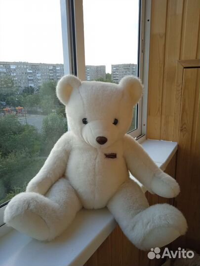 Плюшевый медведь