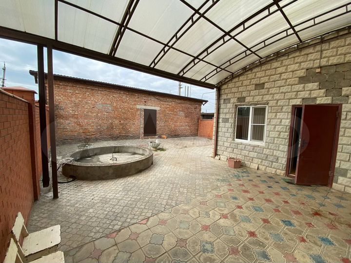 Свободного назначения, 1100 м²