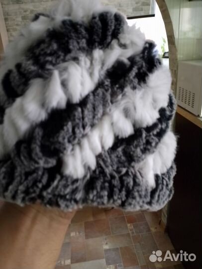 Шапка зимняя женская вязанная