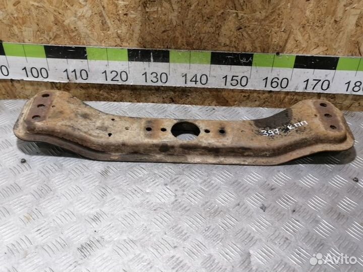 Балка передняя поперечная Mitsubishi L200 2006-201