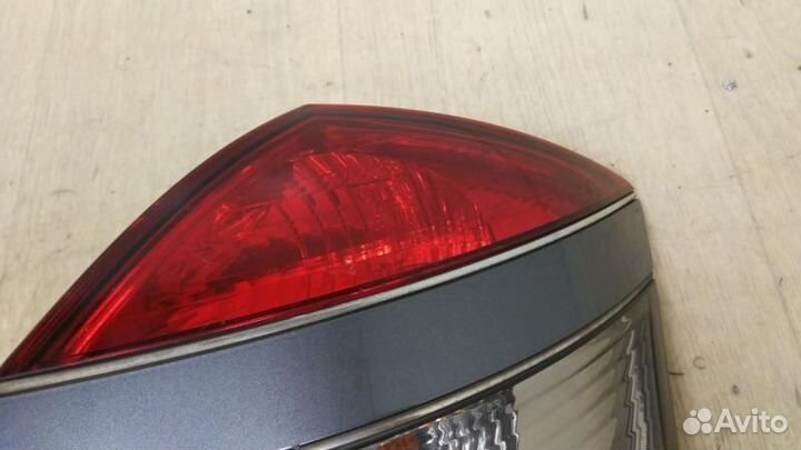 Фонарь задний правый Mercedes-Benz S221 / W221