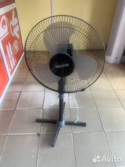 Вентилятор напольный marta MT 2592