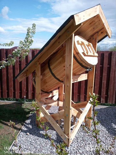 Колода - борть для пчел